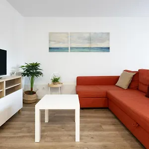 brand-new-modern-apartment-with-spacious-balcony.catalonia-hotels.com/