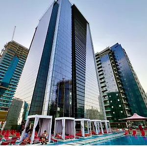 Отель Canal Business Bay